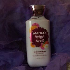 Bath & Body Works body lotion